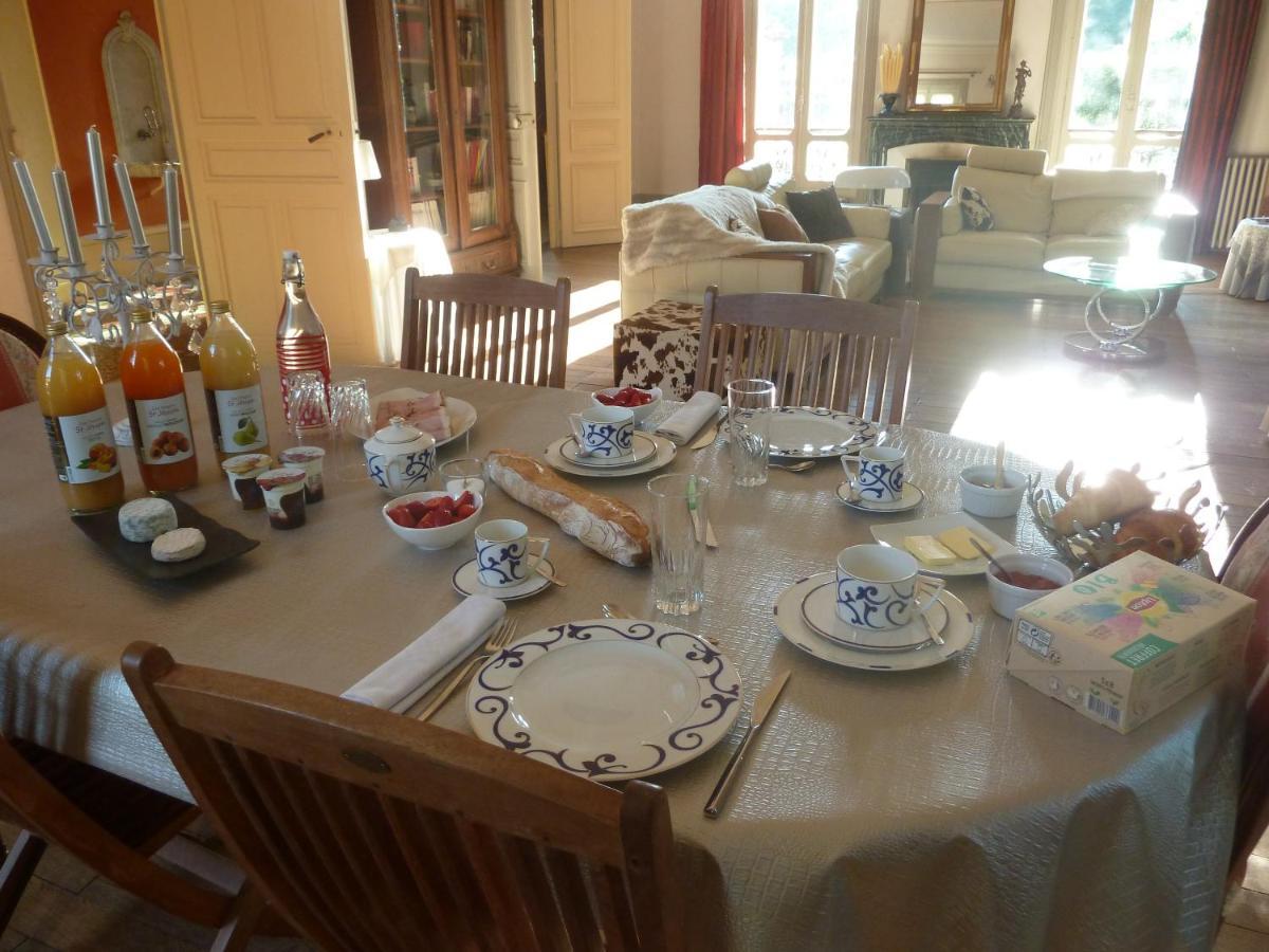 Les Palmiers Bed and Breakfast Mauves Buitenkant foto