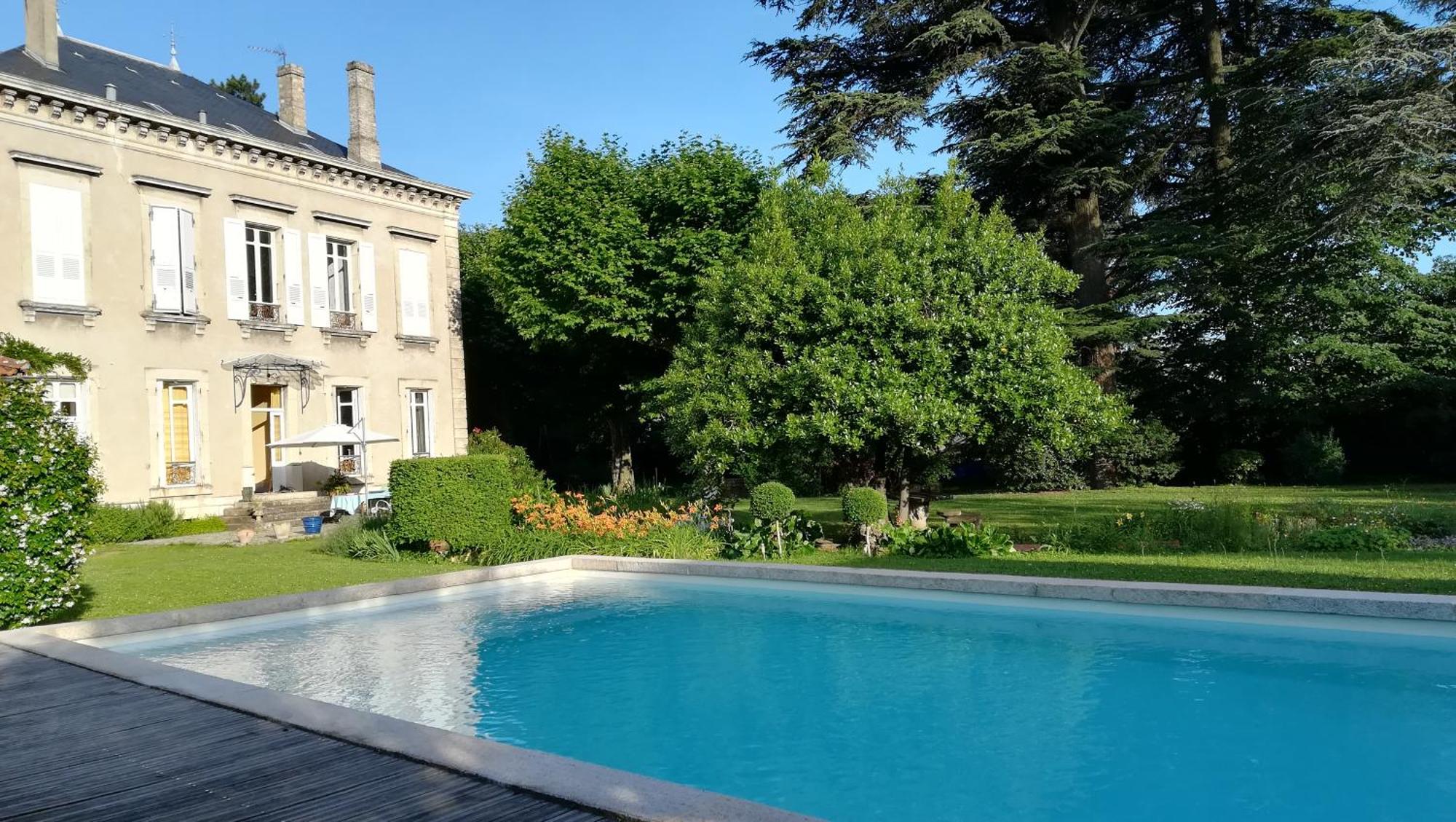 Les Palmiers Bed and Breakfast Mauves Buitenkant foto